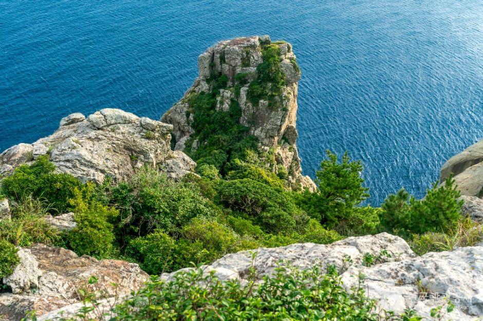 thumbnail-거문도 신선바위-1