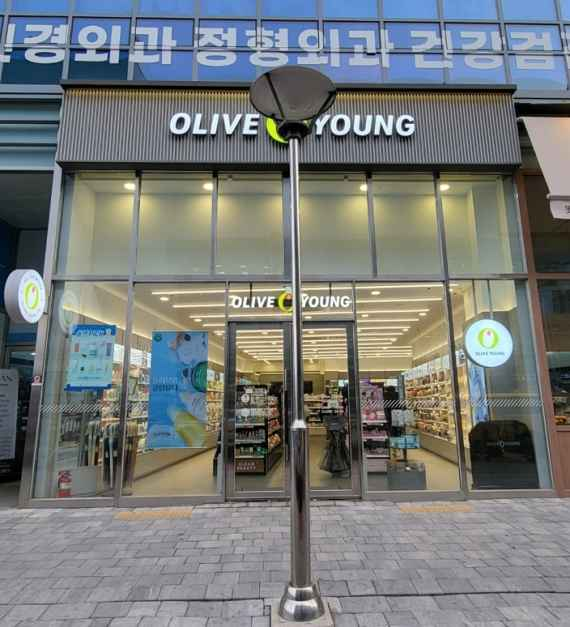 [事後免税店]Olive Young・キムポプンム（金浦豊舞）駅店(올리브영 김포풍무역점)