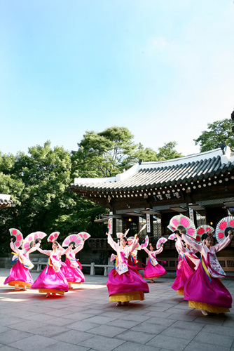 The Korea House (Folk Performance) (한국의 집 전통예술공연)