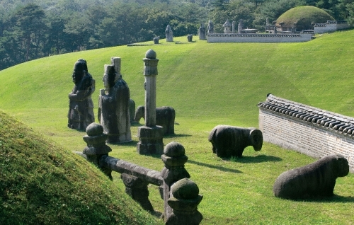 Donggureung [UNESCO World Heritage] (구리 동구릉 - 유네스코 세계문화유산)