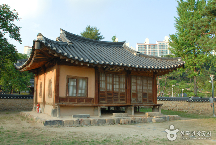 thumbnail-Daejeon Hoedeok Dongchundang Park (대전 회덕 동춘당 공원)-6