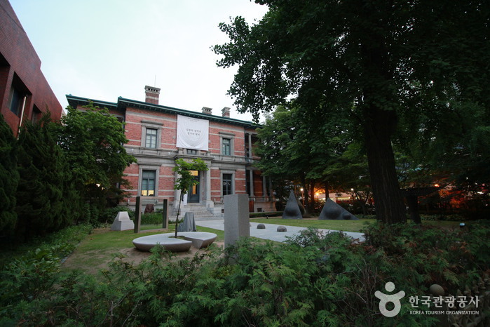 ソウル旧ベルギー領事館（現、ソウル市立美術館南ソウル美術館）（서울 구 벨기에영사관（현, 서울시립미술관 남서울미술관））