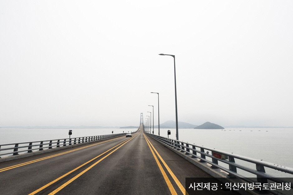 Pont Cheonsa (천사대교)