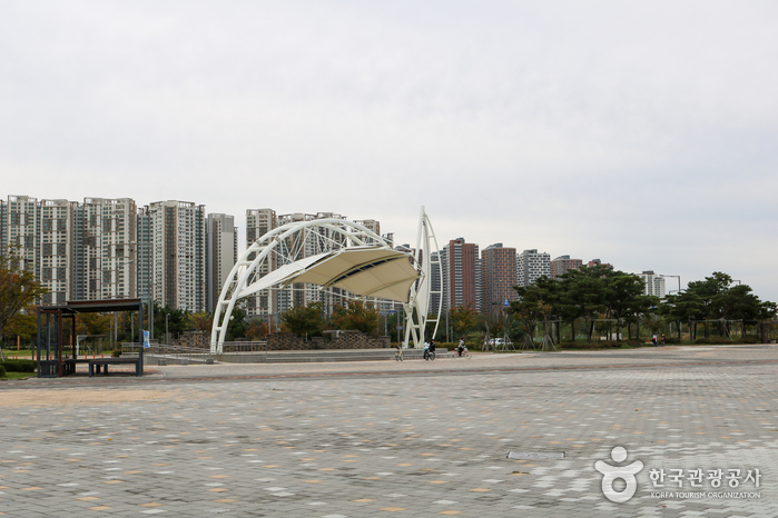 씨사이드파크하늘구름광장0