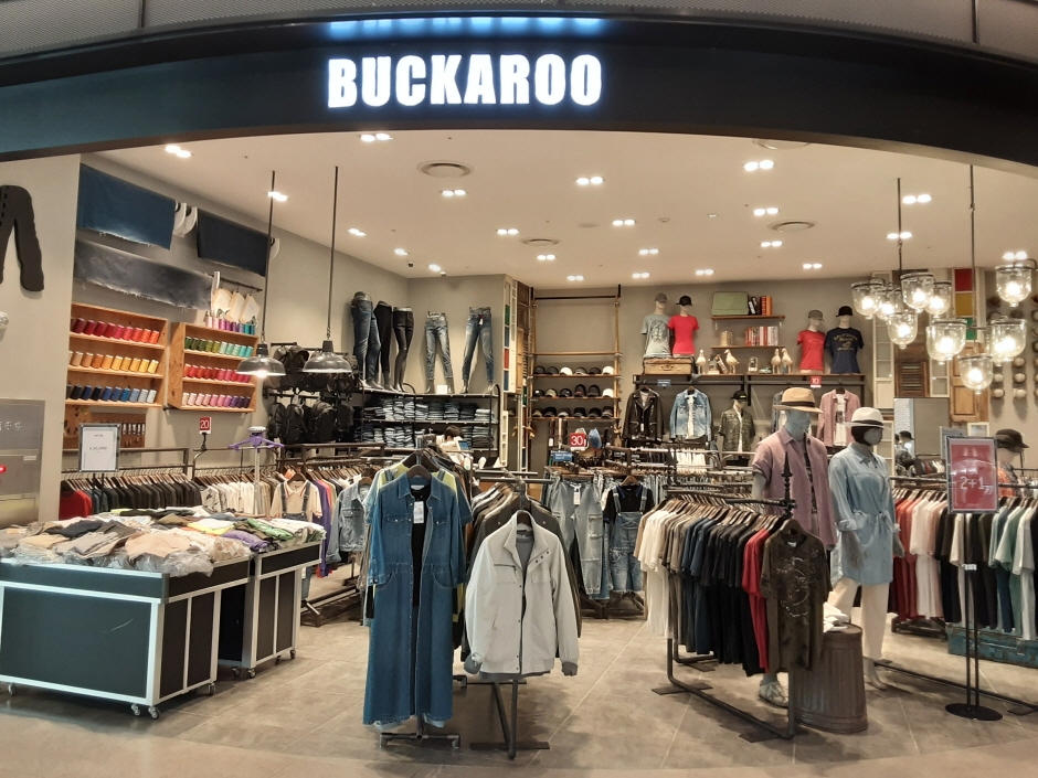 Buckaroo - Hyundai Songdo Branch [Tax Refund Shop] (버커루 현대송도)