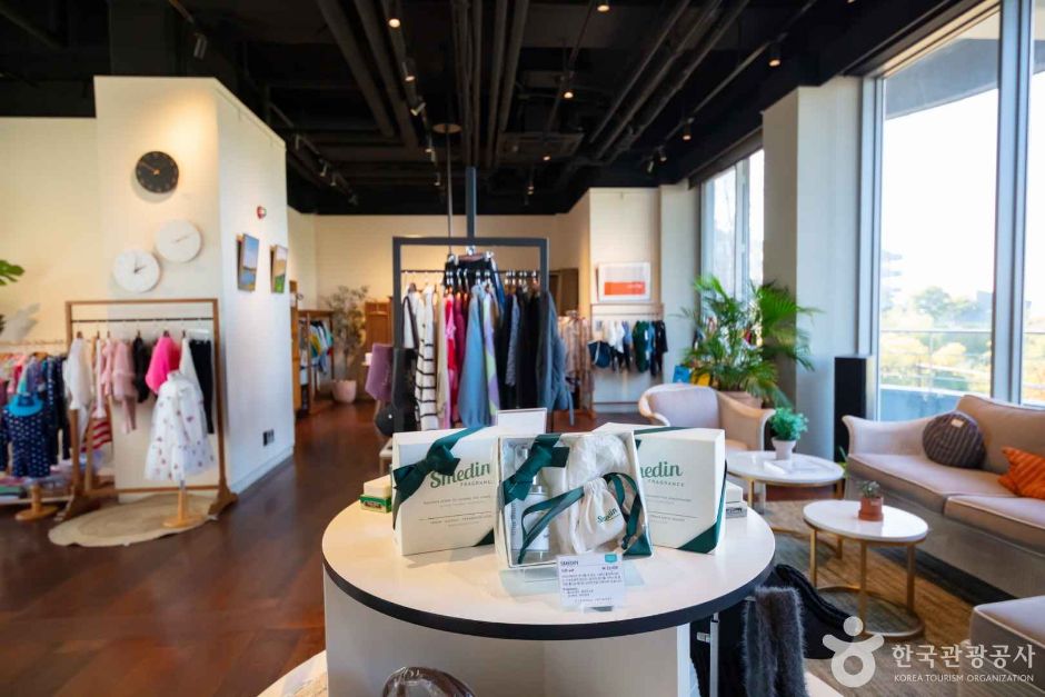 thumbnail-남해 이터널저니-9