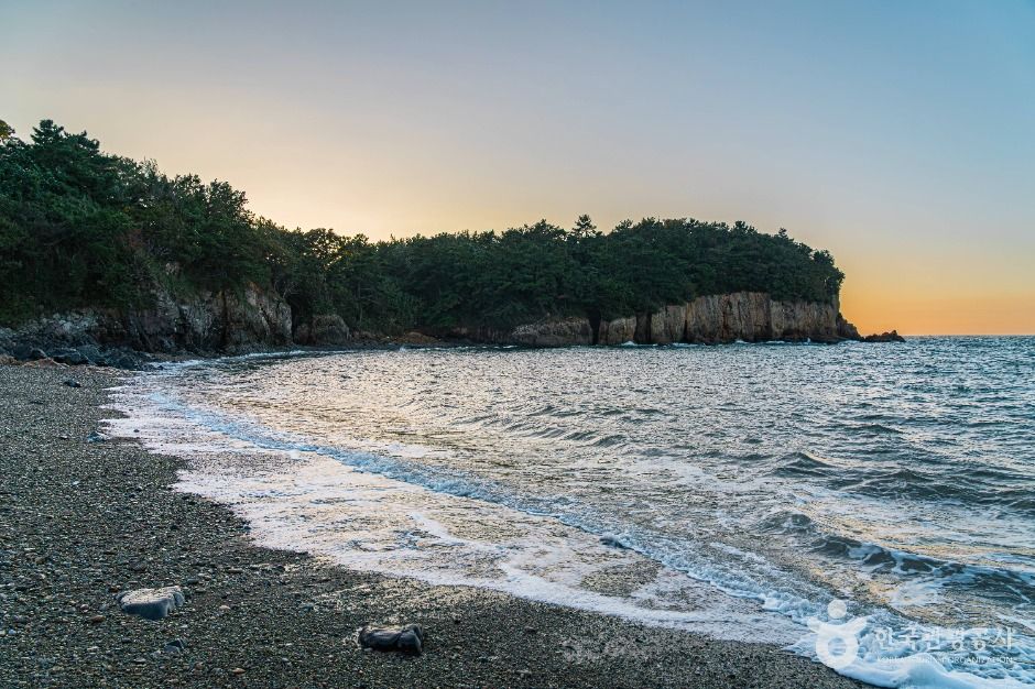 적벽강 (전북 서해안 국가지질공원)