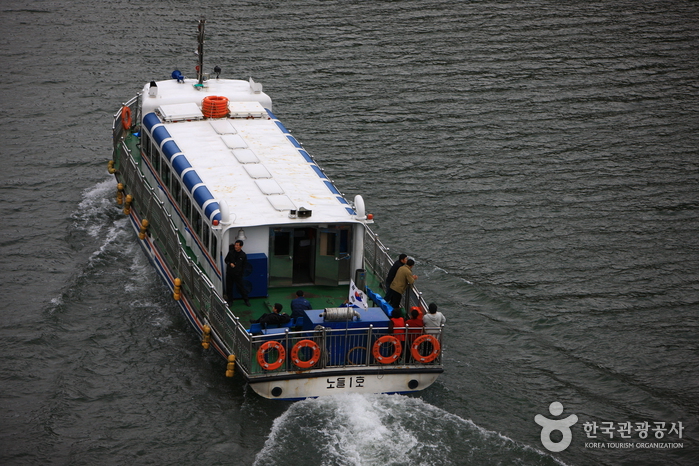 Bootsfahrt auf dem See Chungjuho (충주호 유람선)