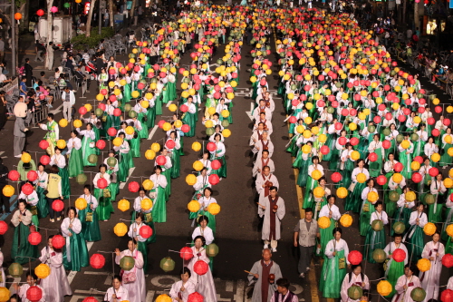Lotus Lantern Festival (연등회 연등축제)