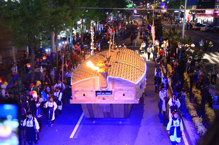 Festival des navires Geobukseon de Yeosu (여수 거북선축제)