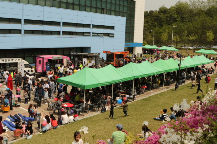 어린이날 기념 춘천시어린이대축제 '모.여.라! 우리들 세!상!' 20192