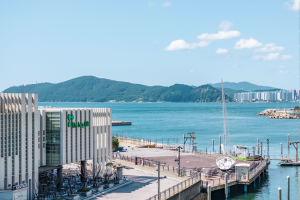 The Bay 101 (더베이101)