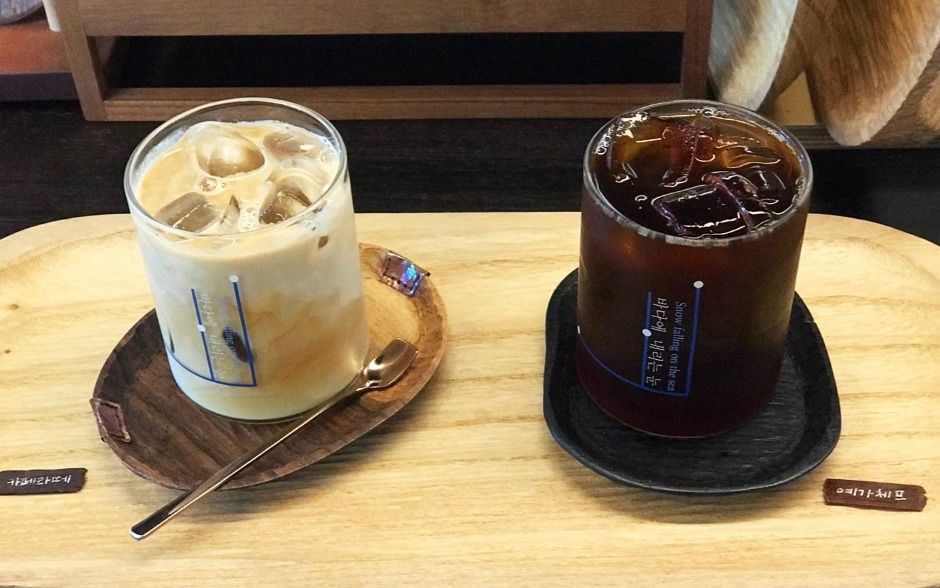바다에 내리는 눈
