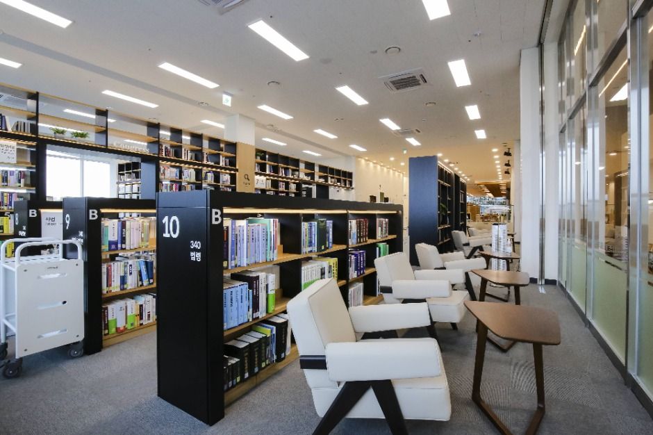 thumbnail-국회부산도서관-11