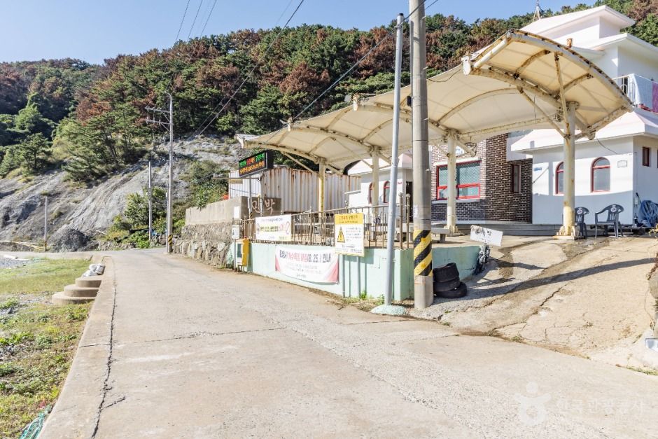 thumbnail-덕동해수욕장-1