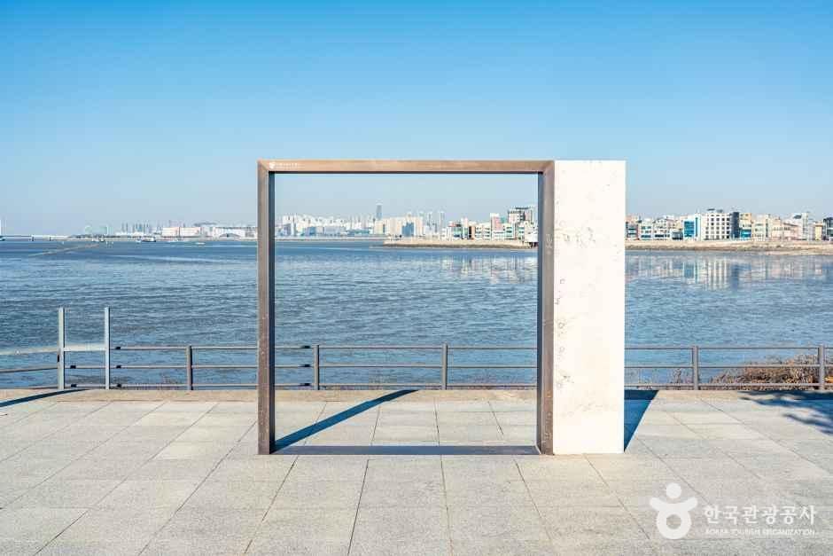 thumbnail-오이도기념공원-6
