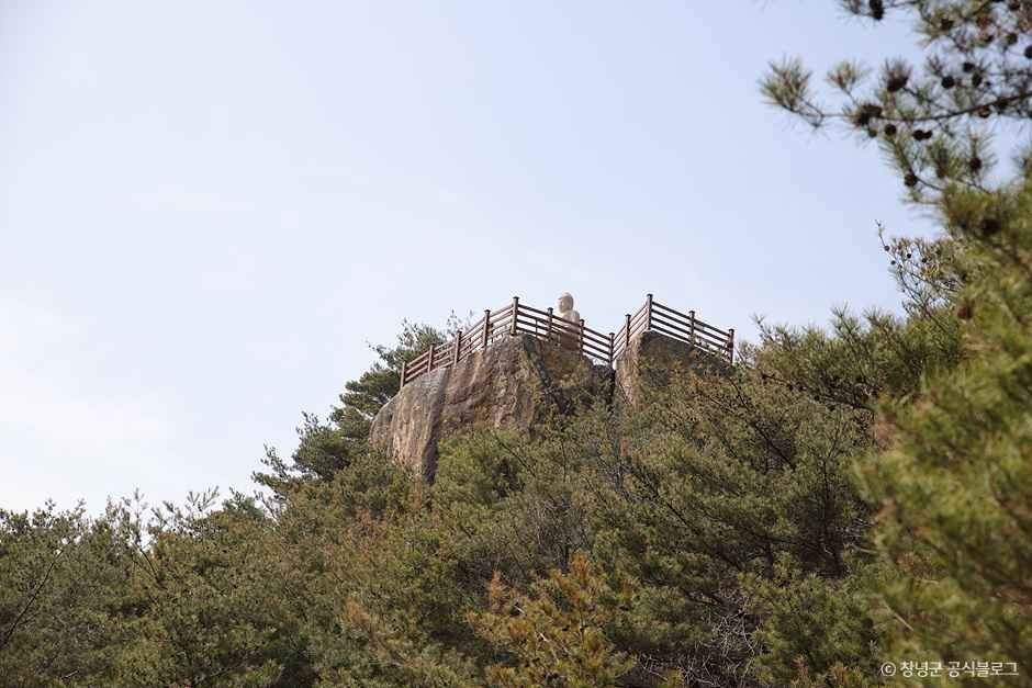 thumbnail-창녕 관룡사 용선대 석조여래좌상-5