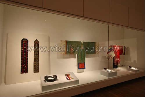 Ewha Womans University Museum (이화여자대학교박물관)