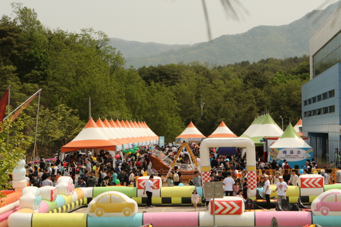 어린이날 기념 춘천시어린이대축제 '모.여.라! 우리들 세!상!' 20193