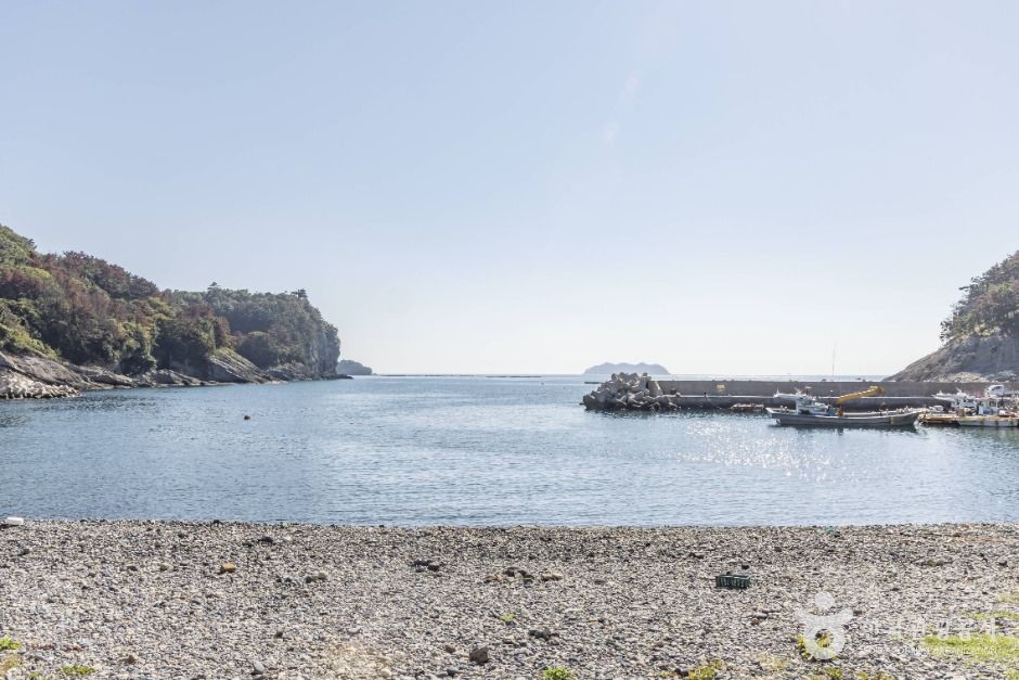 thumbnail-덕동해수욕장-2