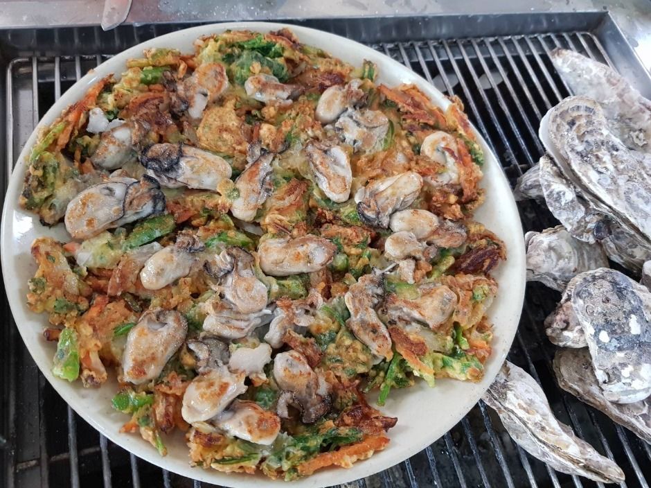 thumbnail-정우굴구이-7