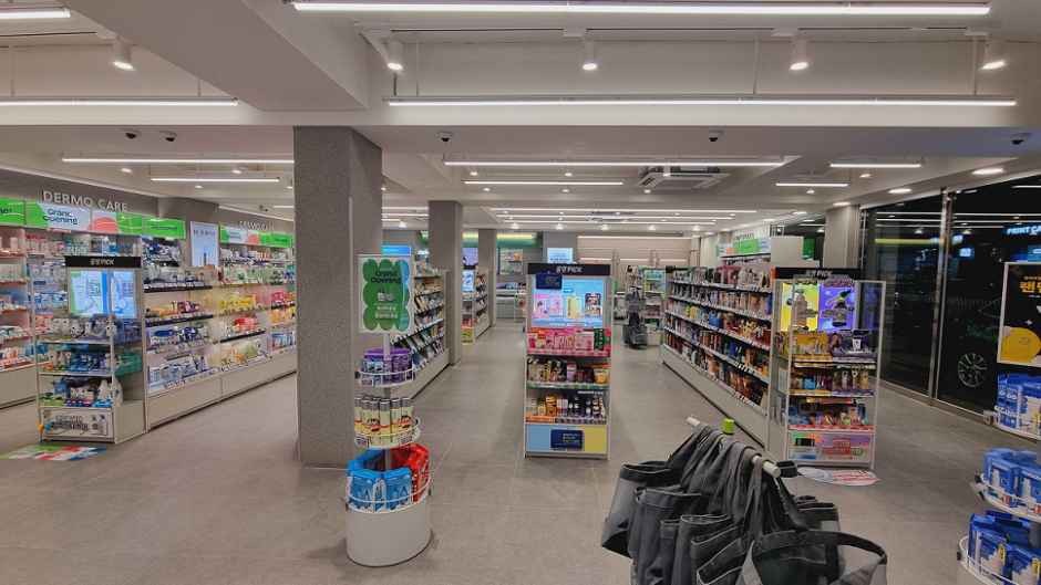 thumbnail-올리브영 암사역점-1