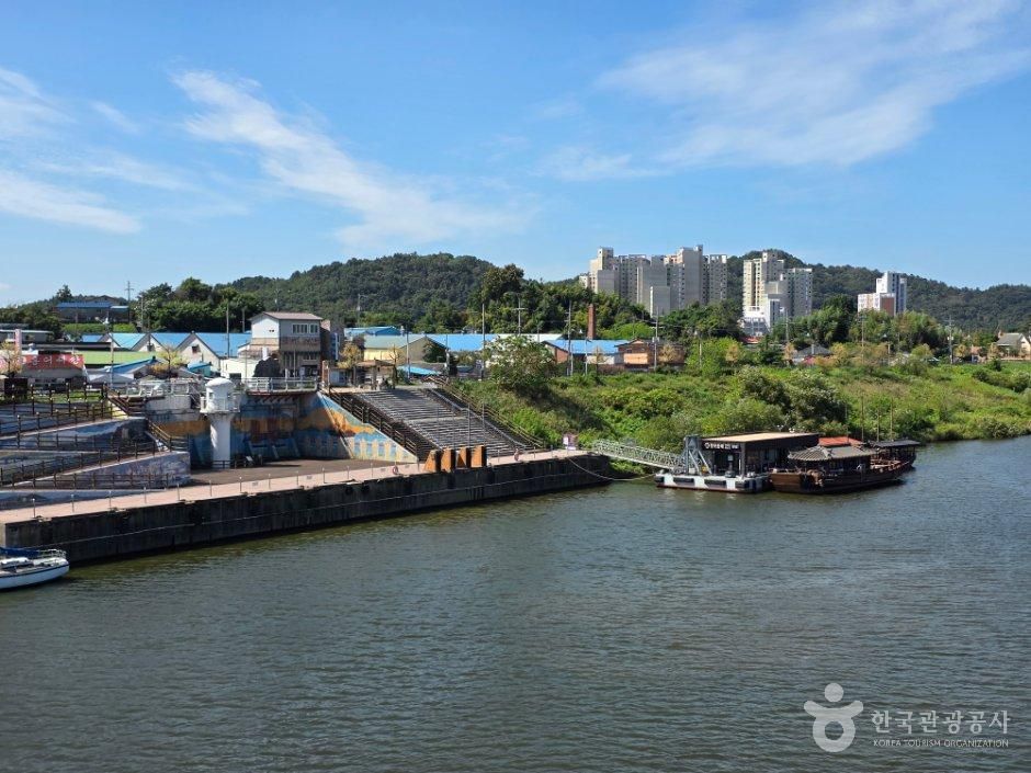 thumbnail-영산포 등대-10