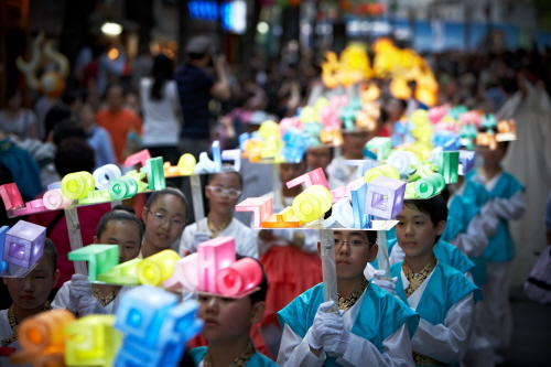Lotus Lantern Festival (연등회 연등축제)