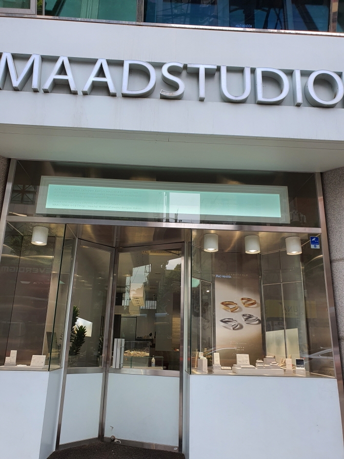 [事後免稅店] MAAD STUDIO(메드스튜디오)