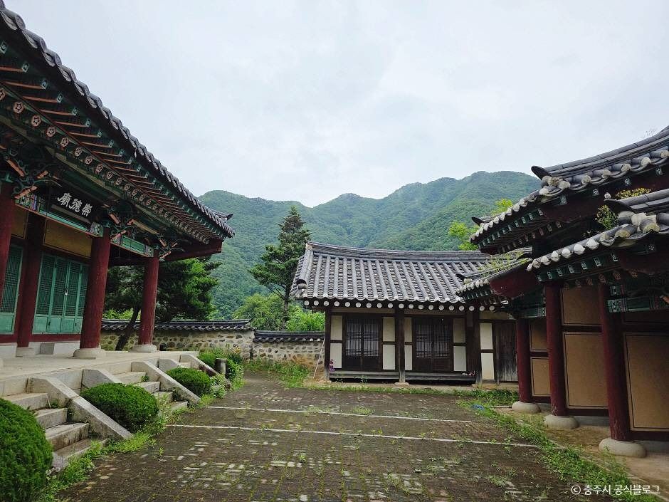 팔봉서원