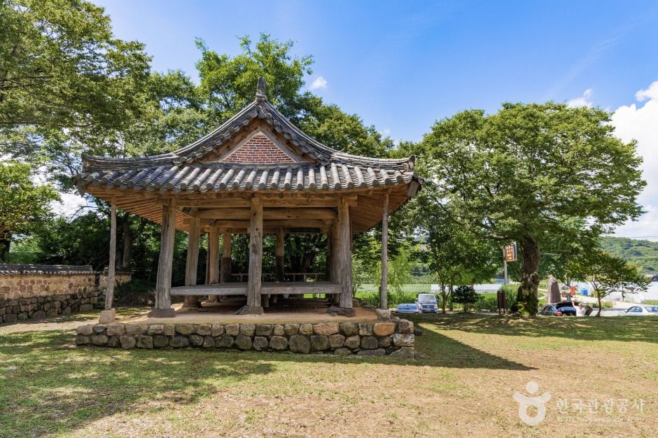 영팔정