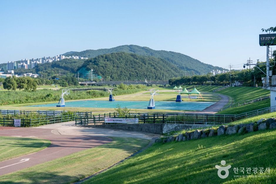 청석공원