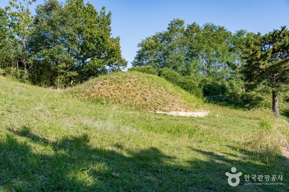 thumbnail-삼척공양왕릉-3