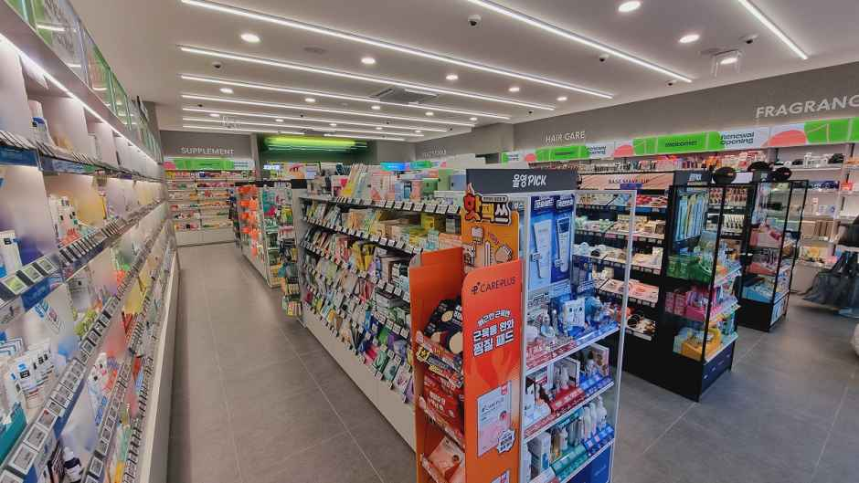 thumbnail-올리브영 수원터미널점-1