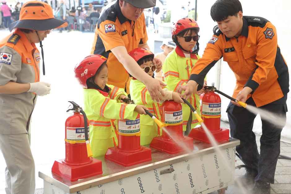 thumbnail-의왕어린이철도축제-4