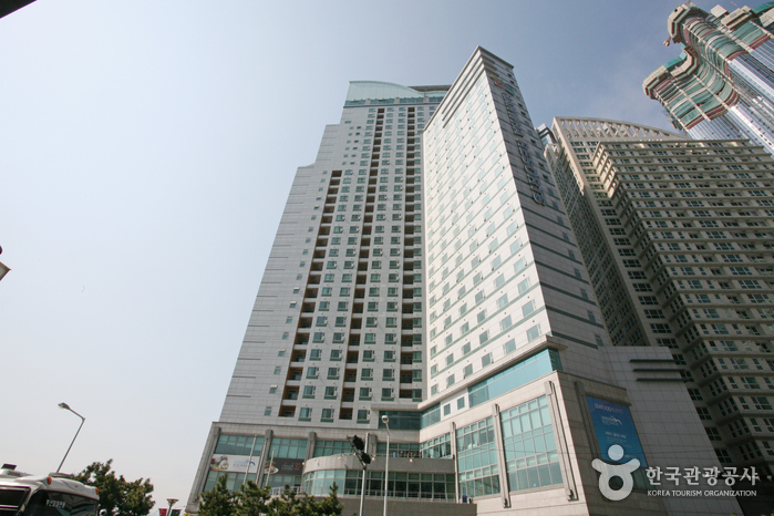 Hanwha Resort Haeundae (한화리조트 해운대)