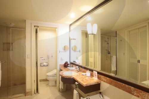 Ramada Plaza Jeju Hotel (라마다프라자 제주호텔)