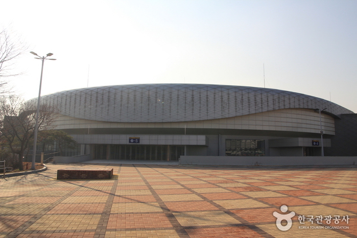 奧林匹克公園體育場(올림픽공원 경기장)