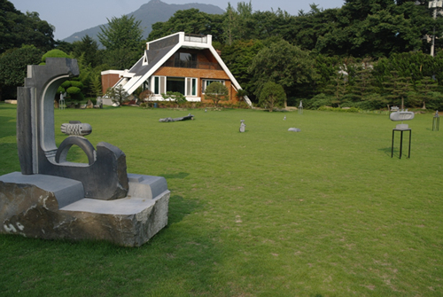 Busan Hongbeopsa Temple (홍법사(부산))