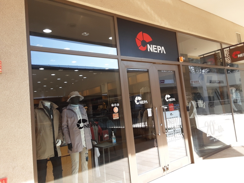 Nepa - Lotte Buyeo Branch [Tax Refund Shop] (네파 롯데부여)