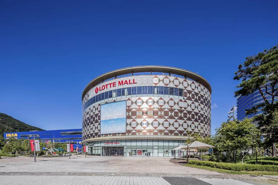 LOTTE Shopping Mall - Gwangmyeong Branch (롯데몰 광명점)