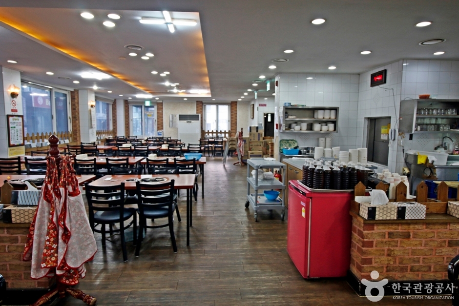 韩荣餐厅（한영식당）