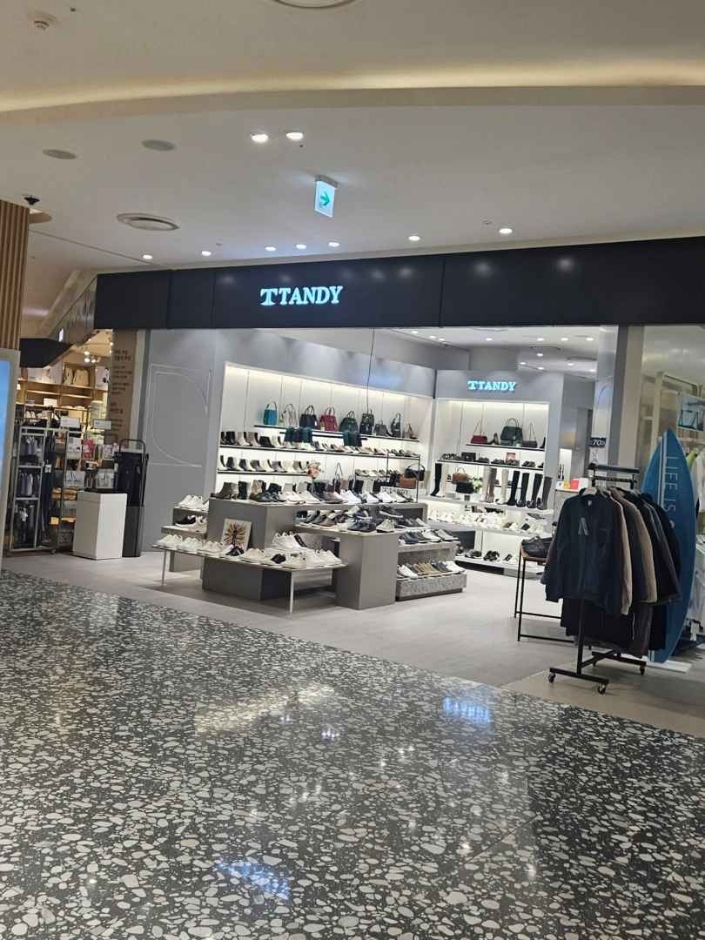 Tandy  - Shinsegae Simon Jeju Outlets Branch [Tax Refund Shop] (텐디 신세계사이먼 제주아울렛)