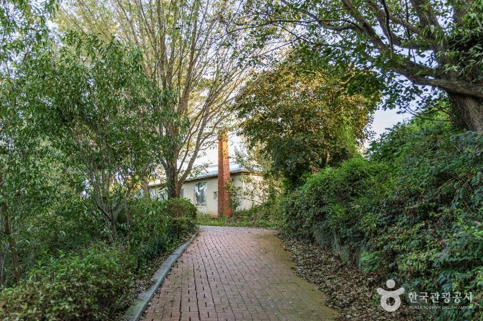 예산_여사울성지 (6)