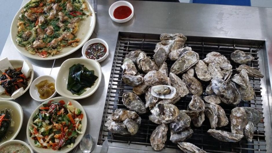 thumbnail-정우굴구이-9