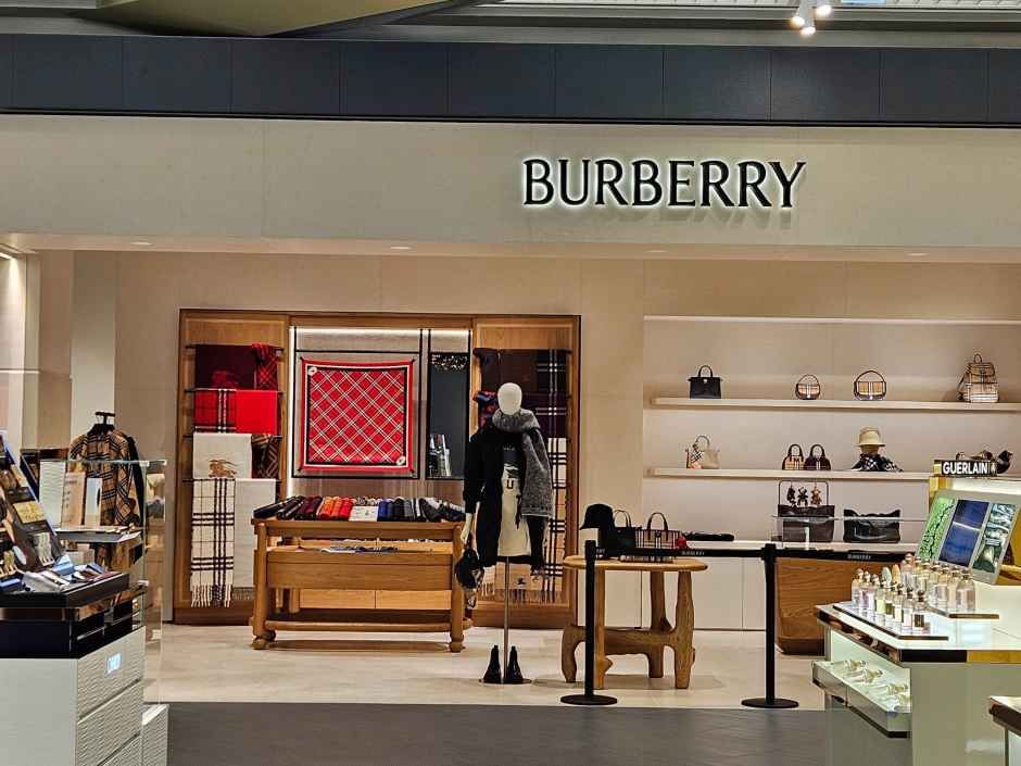 Burberry - Hyundai Department Store Jungdong Branch [Tax Refund Shop](버버리 현대백화점 중동점)