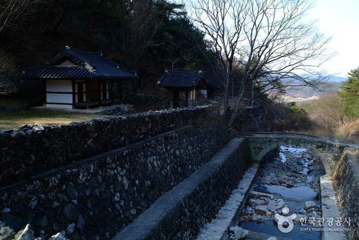 Tomb of King Guhyeong, Sancheong (산청 전 구형왕릉)4