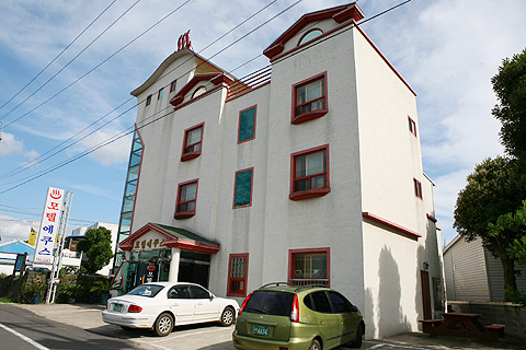 Equus Motel (에쿠스모텔)