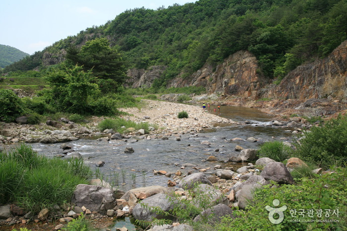 Seowongyegok Valley (서원계곡)