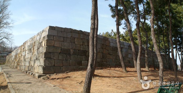 Deokjinjin Fortress (덕진진)